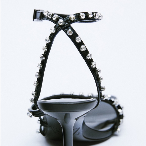 ZARA | High Heels Studded Sandals - Picture 3 of 5